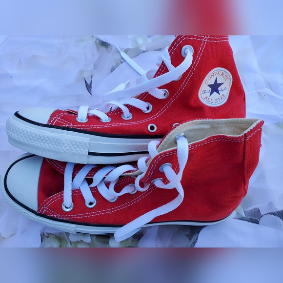High top Converse - Picture 2 of 5